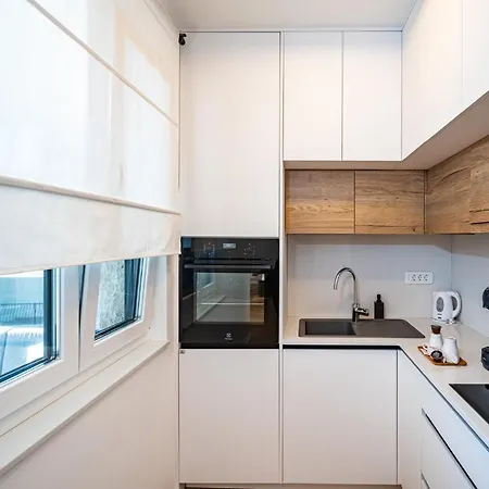 Apartments Vita * ザダル